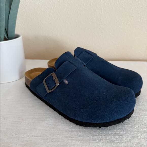 EMMA NY Shoes - New EMMA New York Nina Navy Suede Buckle Cork Mules